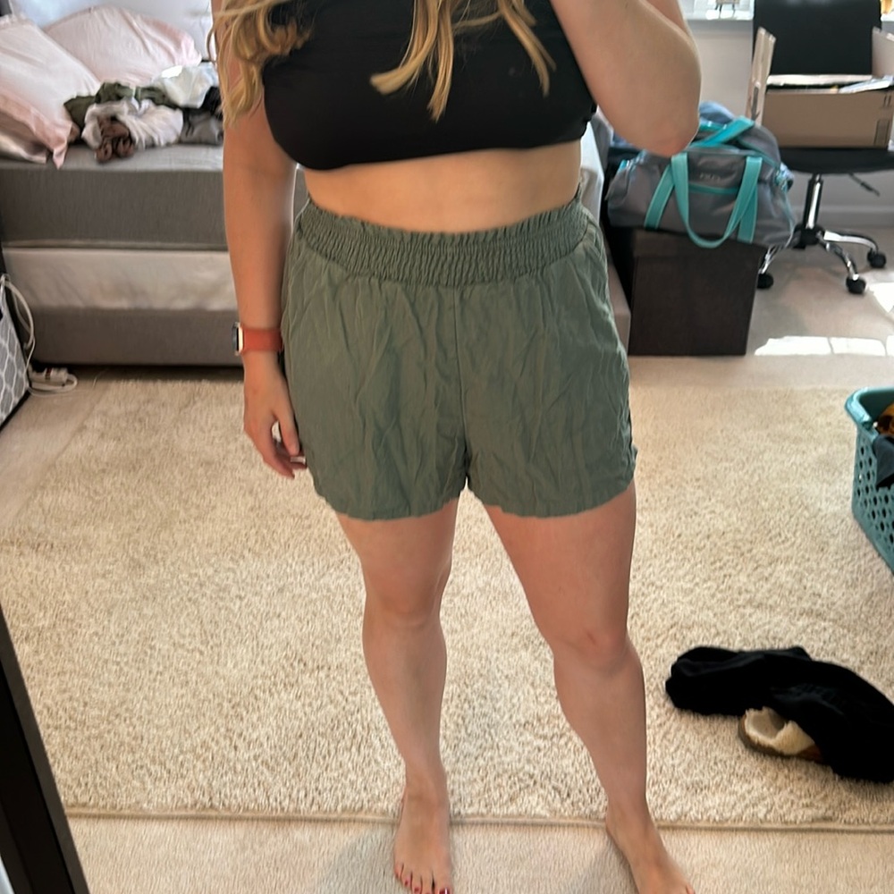 Linen shorts
